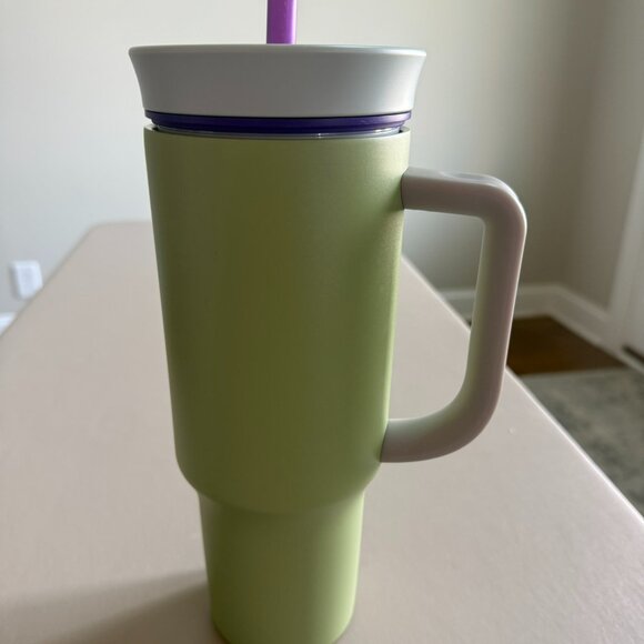 owala Other - Owala 40oz Tumbler with Straw